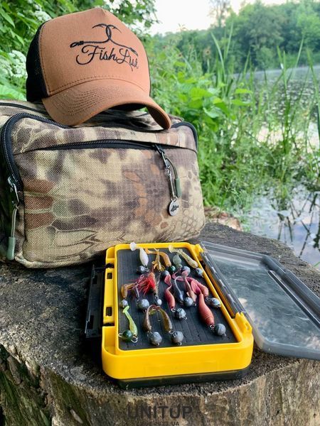 Бейсболка FISHLIST Coyote Hooks Trucker (сітка койот чорний) TR-CBL-5-26 фото